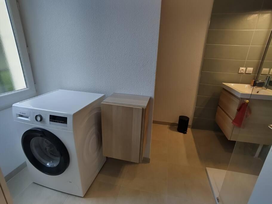 Grand Appartement Avec Jardin Bretenoux Exterior foto