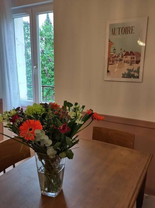 Grand Appartement Avec Jardin Bretenoux Exterior foto